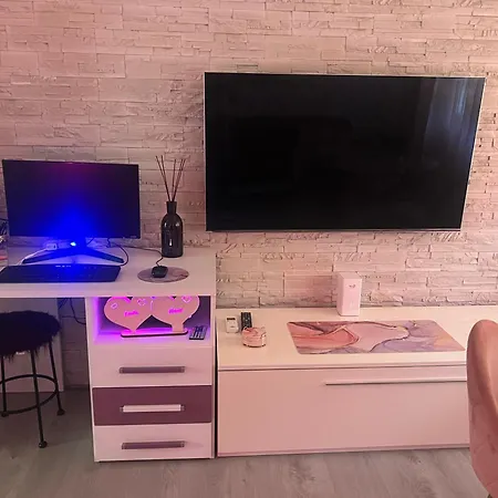 Lady Hana Apartamento Marghera